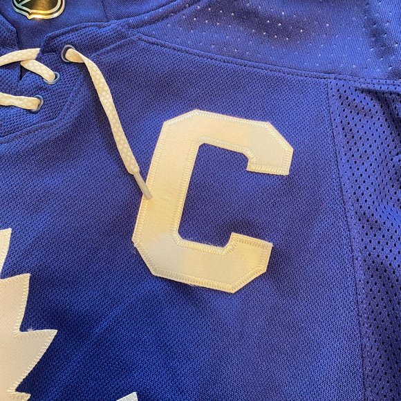 Toronto Maple Leafs Tavares jersey - Picture 5 of 6